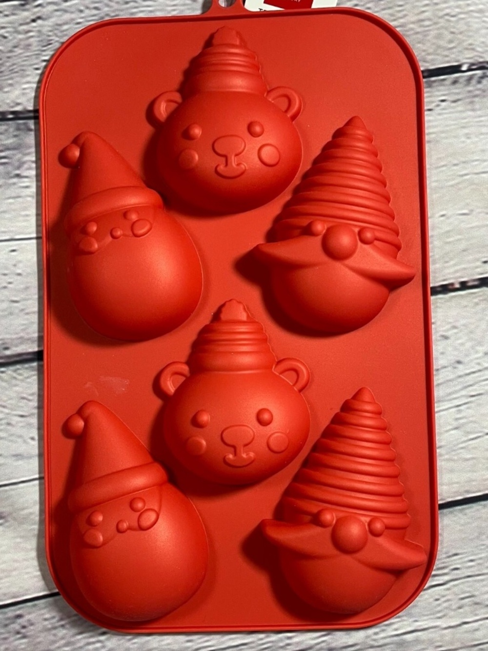 STIR Silicone Shaped Treat Mold Cake Santa Gnomes Bears Christmas 6 Cavity NEW